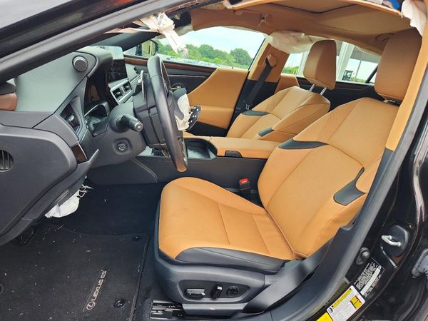 2025 LEXUS ES350 350 Premium — DENT