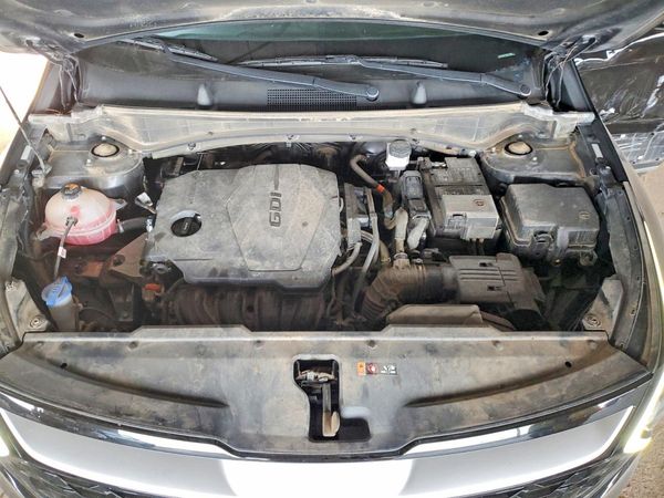 2024 KIA SPORTAGE — Engine bay