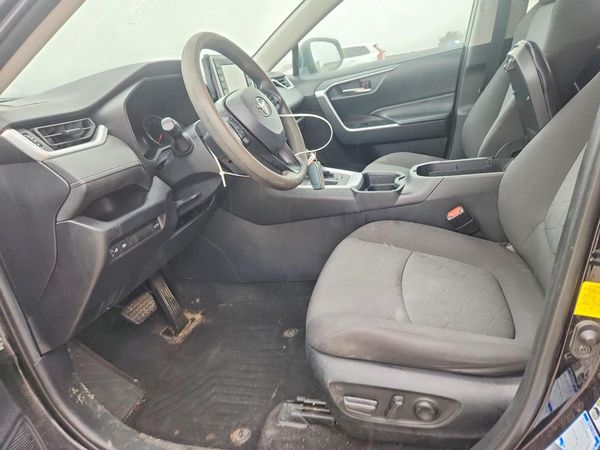 2020 TOYOTA RAV4 — DENT