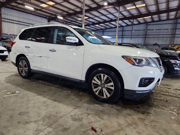 2020 NISSAN PATHFINDER — Passenger 3/4
