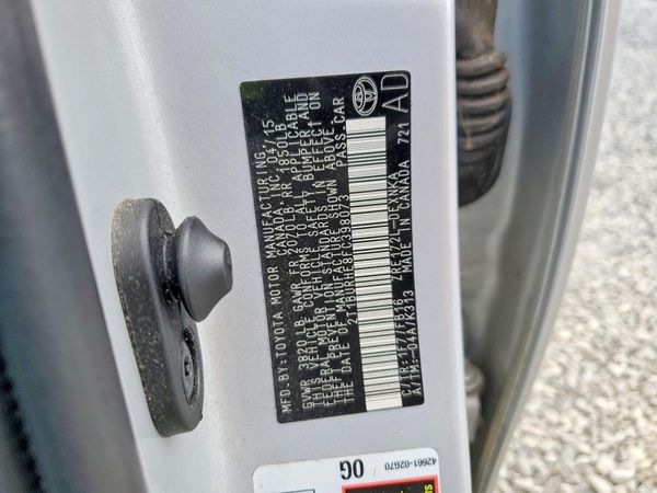 2015 TOYOTA COROLLA — VINS