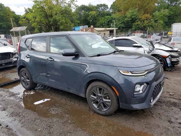 2020 KIA SOUL — Passenger 3/4