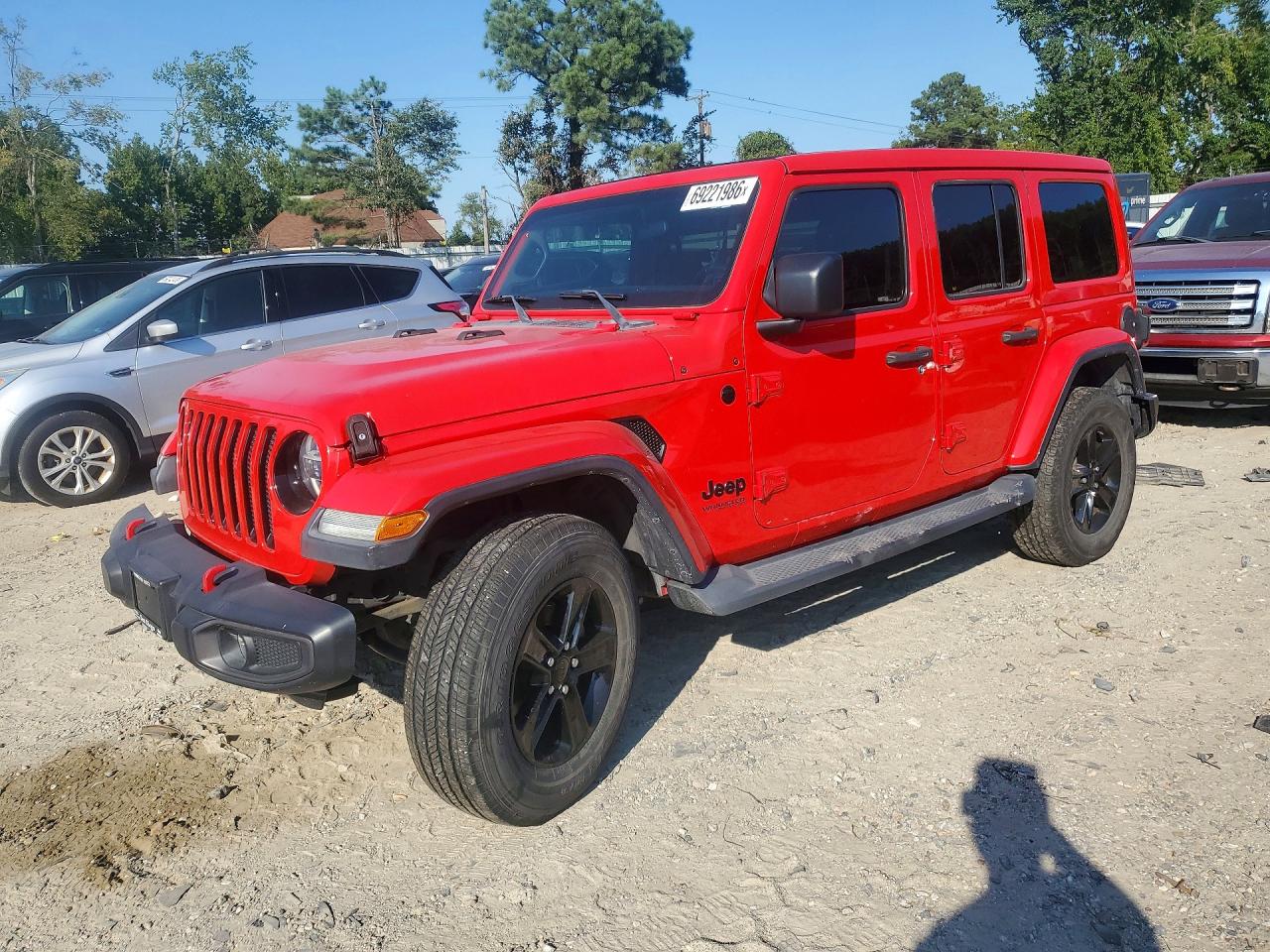 2020 JEEP WRANGLER UNLIMITED Unlimited Sahara — Front 3/4