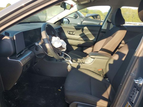 2026 HYUNDAI KONA — DENT