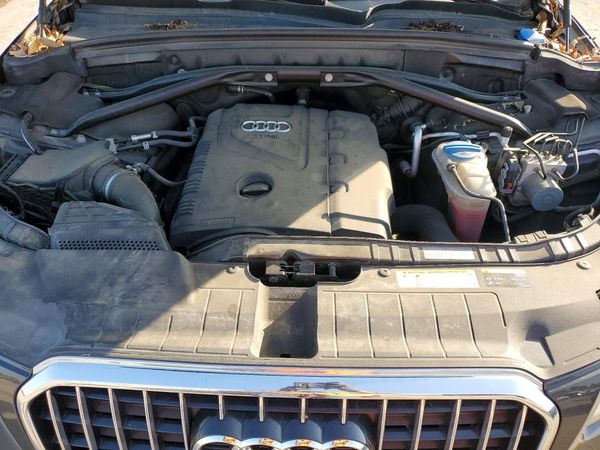 2017 AUDI Q5 quattro Premium Plus — Engine bay