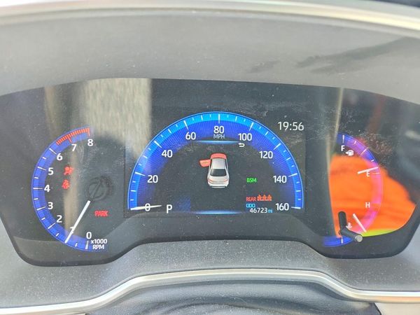 2020 TOYOTA COROLLA XLE