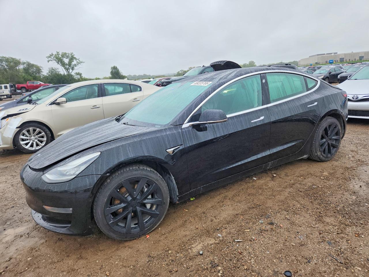2019 TESLA MODEL 3 — Front 3/4