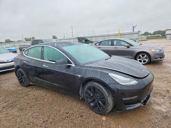 2019 TESLA MODEL 3 — Passenger 3/4