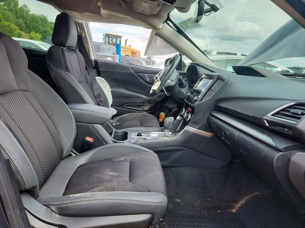 2020 SUBARU FORESTER — DENT
