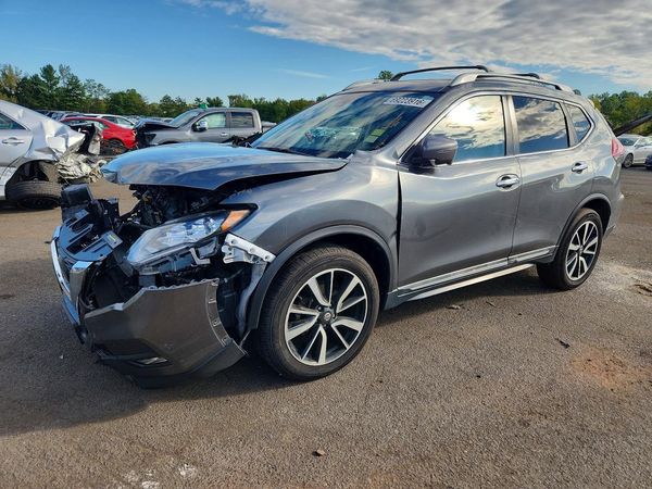 2019 NISSAN ROGUE — Front 3/4