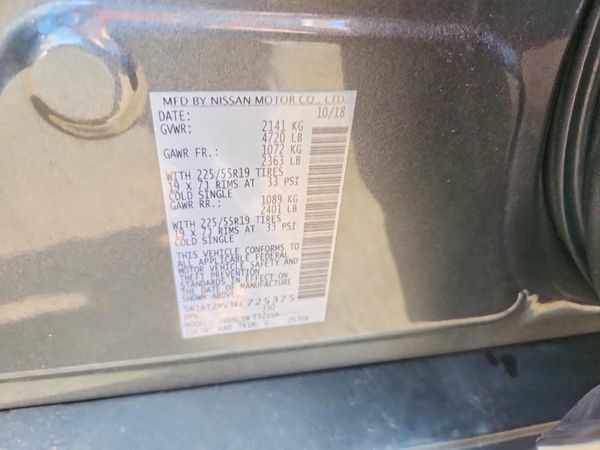 2019 NISSAN ROGUE — VINS