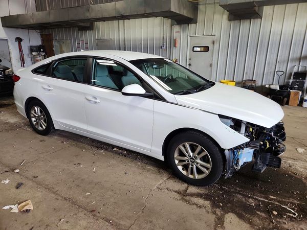 2016 HYUNDAI SONATA — Passenger 3/4