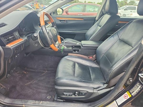 2015 LEXUS ES 300h — ODOM
