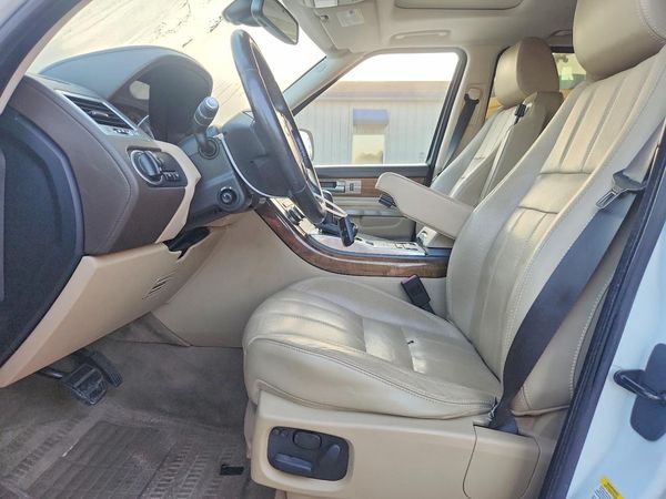 2012 LAND ROVER RANGEROVER HSE LUX — DENT