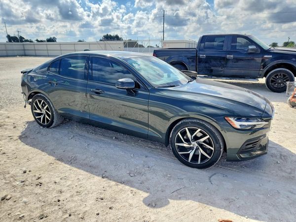 2020 VOLVO S60 — Passenger 3/4