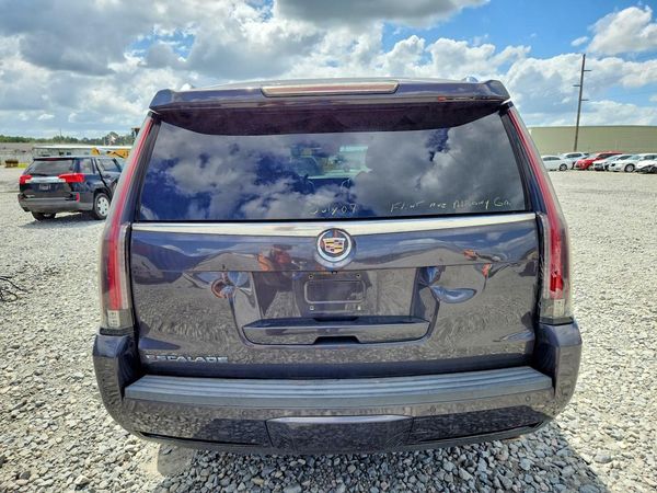 2015 CADILLAC ESCALADE ESV LUXURY — DIRR