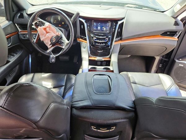 2015 CADILLAC ESCALADE ESV LUXURY — CKPT