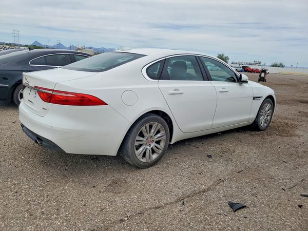 2017 JAGUAR XF Premium
