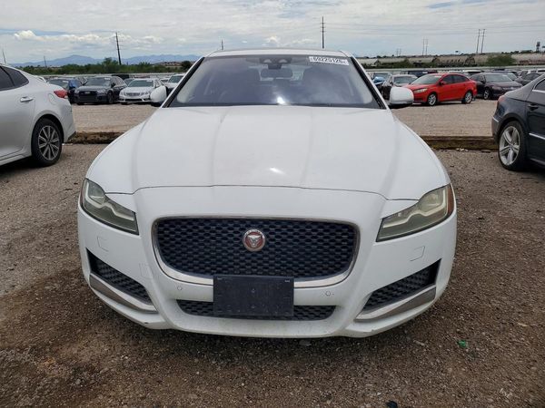 2017 JAGUAR XF Premium