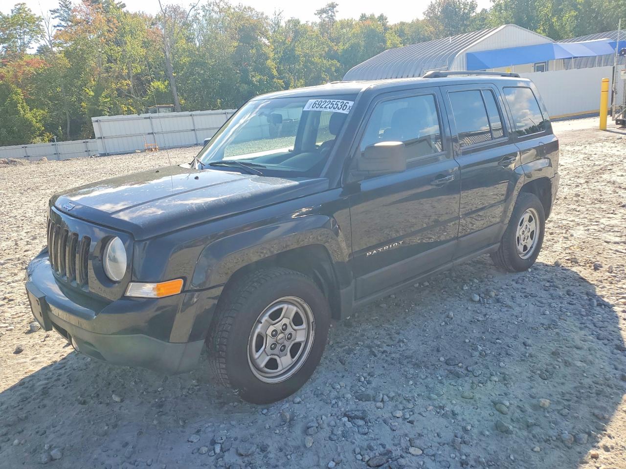 2015 JEEP PATRIOT Sport — Front 3/4