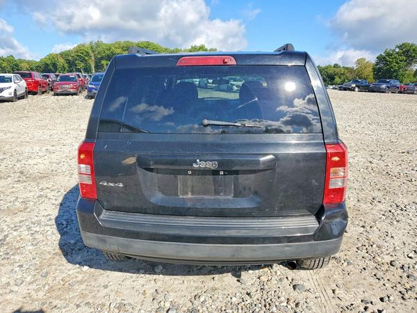 2015 JEEP PATRIOT Sport — DIRR