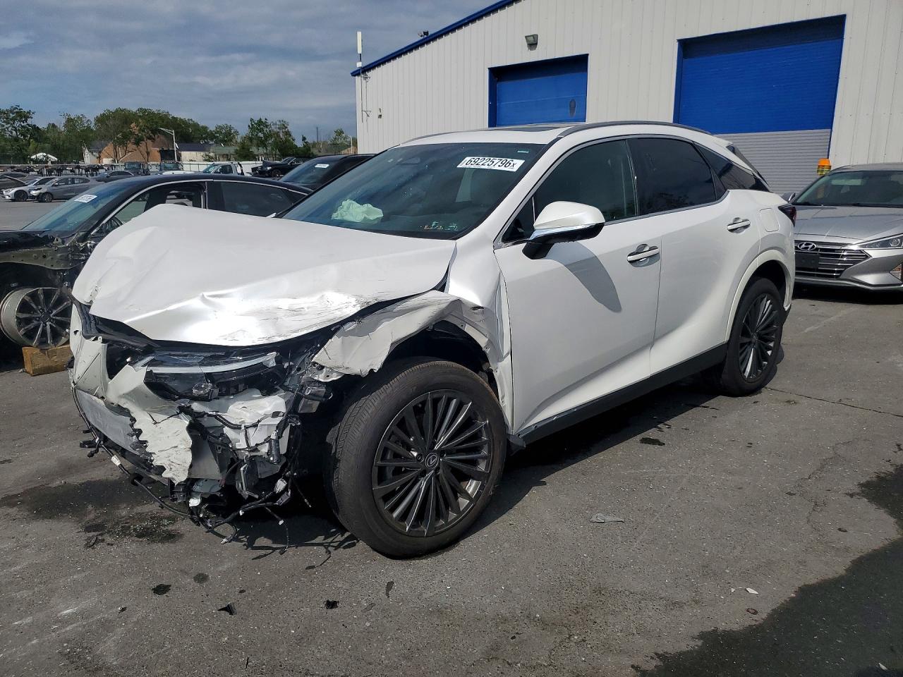 2025 LEXUS RX350 350 — Front 3/4