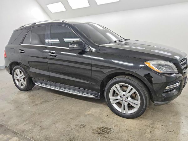 2013 MERCEDES-BENZ ML ML350 4-MATIC — Passenger 3/4