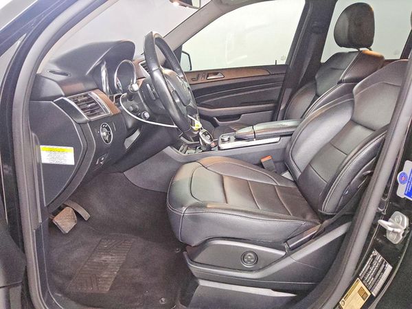 2013 MERCEDES-BENZ ML ML350 4-MATIC — DENT