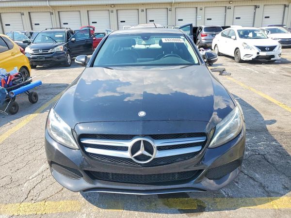 2015 MERCEDES-BENZ C-CLASS 4-MATIC