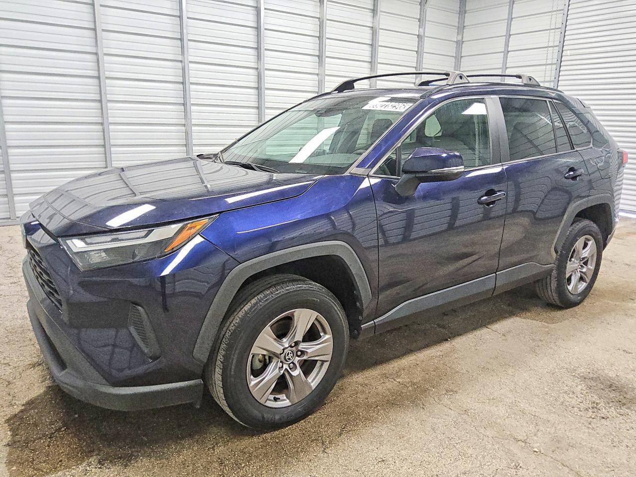 2023 TOYOTA RAV4 XLE — Front 3/4