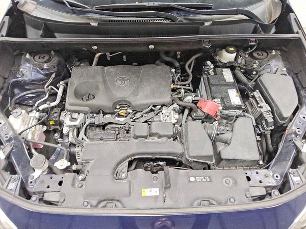 2023 TOYOTA RAV4 XLE — Engine bay