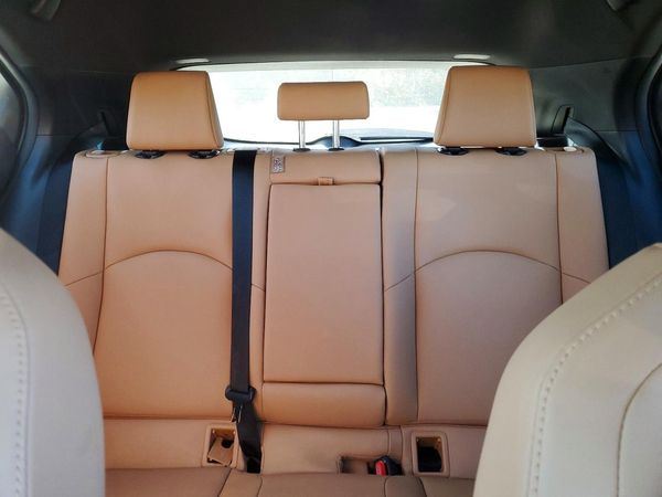 2023 LEXUS UX 250H — SUVN