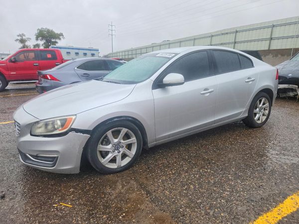 2014 VOLVO S60 — DSFA — Front 3/4