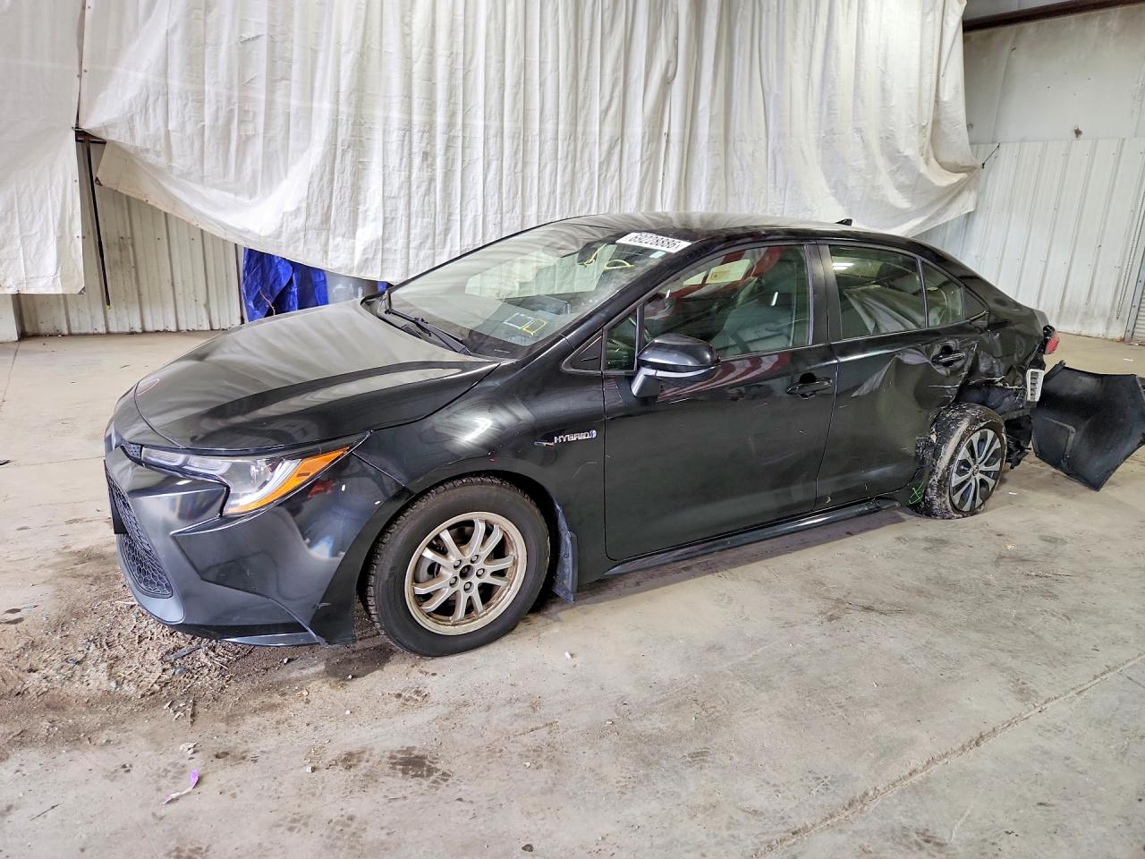 2020 TOYOTA COROLLA — Front 3/4