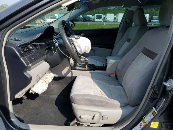 2012 TOYOTA CAMRY — DENT