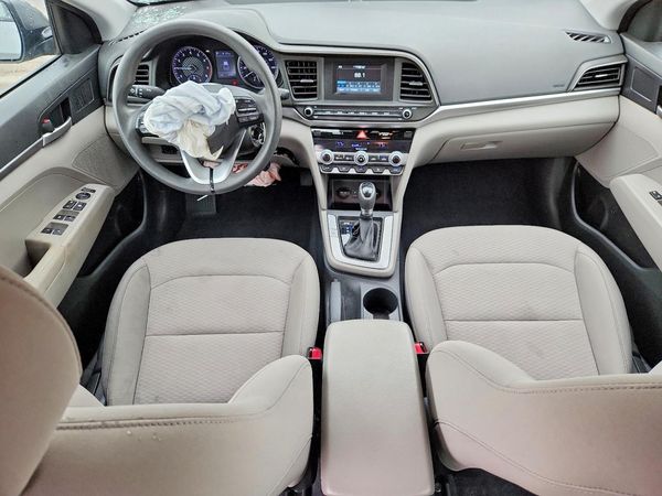 2020 HYUNDAI ELANTRA SE — CKPT