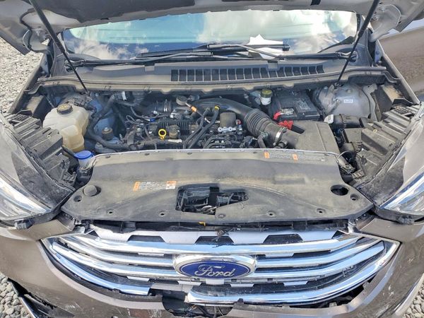 2019 FORD EDGE — Engine bay
