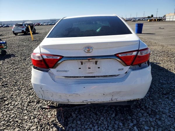 2015 TOYOTA CAMRY — DIRR