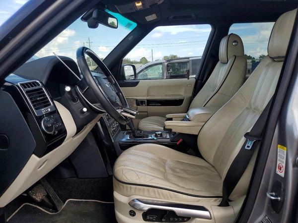 2012 LAND ROVER RANGEROVER HSE LUX — DENT
