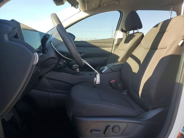 2026 HYUNDAI TUCSON SEL, SEL Plus — DENT