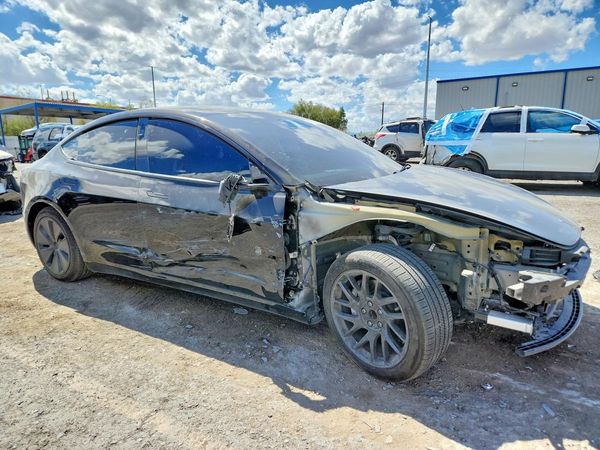 2024 TESLA MODEL 3 — Passenger 3/4