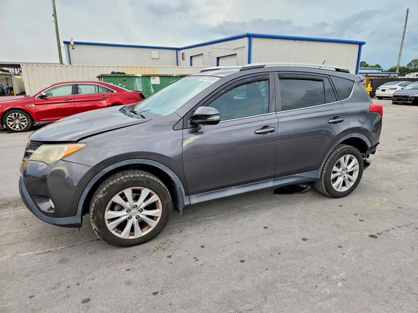 2015 TOYOTA RAV4 — DSFA — Front 3/4