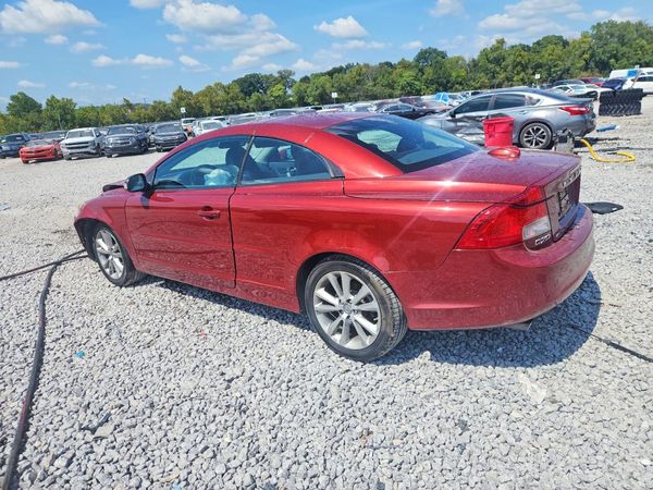 2012 VOLVO C70