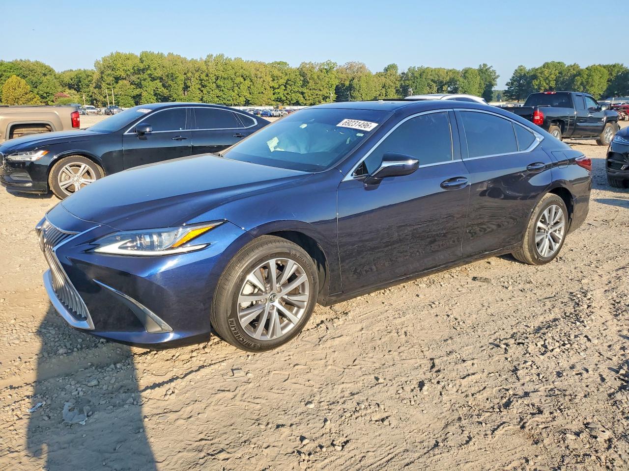 2020 LEXUS ES 350 — Front 3/4