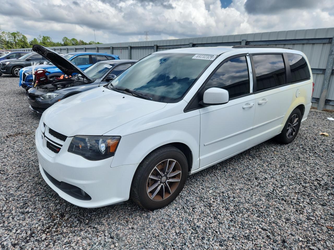 2017 DODGE GRAND CARAVAN GT