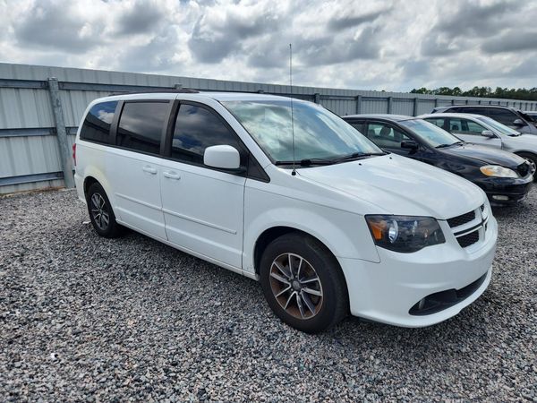 2017 DODGE GRAND CARAVAN GT