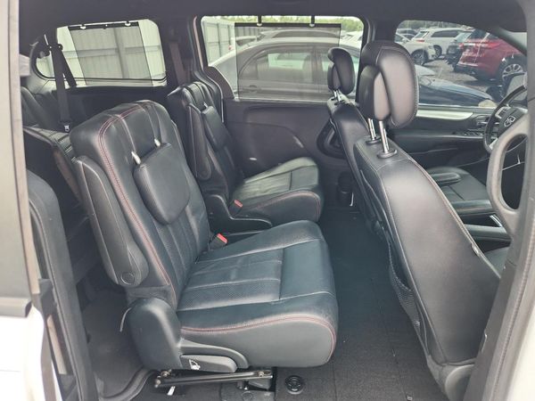2017 DODGE GRAND CARAVAN GT
