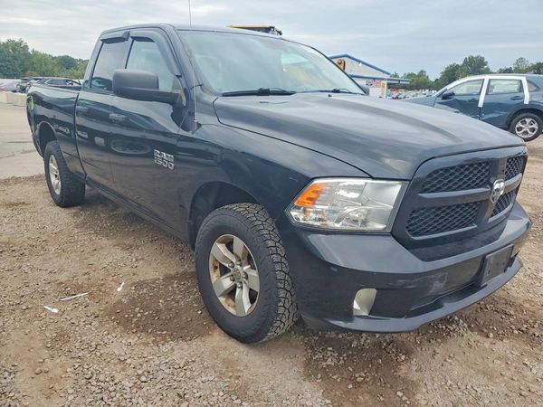 2017 RAM 1500 ST — Passenger 3/4
