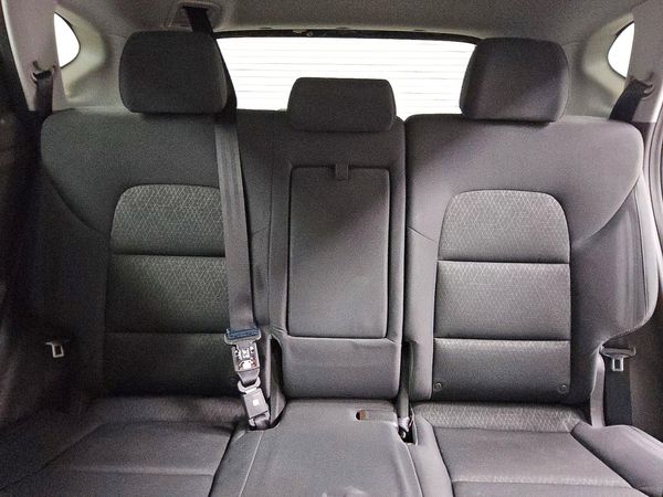 2016 HYUNDAI TUCSON — SUVN
