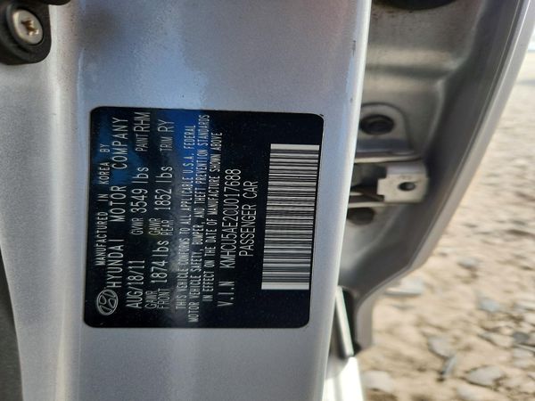 2012 HYUNDAI ACCENT GLS (Middle grade)